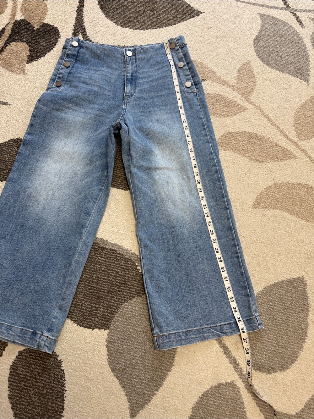 New Oat New York Wide-Leg Ankle Jeans in Faded Blue